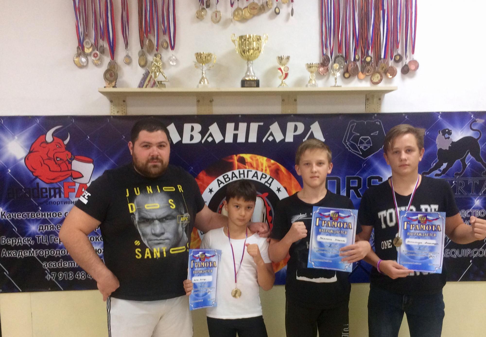 Бердский КСЕ «Авангард» начал сезон со спортивных побед