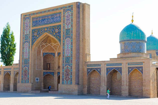 Президент Узбекистана Мирзиеев ограничил размер госдолга на уровне 60 процентов от ВВП
